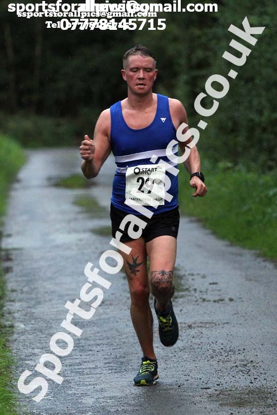Morpeth 10k Road Race (North Eastern Champs. 10k). Photo: David T. Hewitson/Sports for All Pics